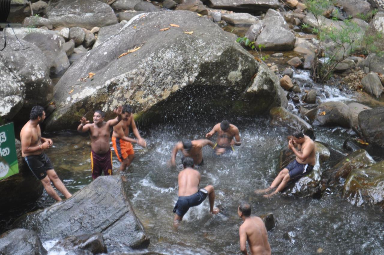 Girankiththa Eco Resort Kitulgala Exterior foto